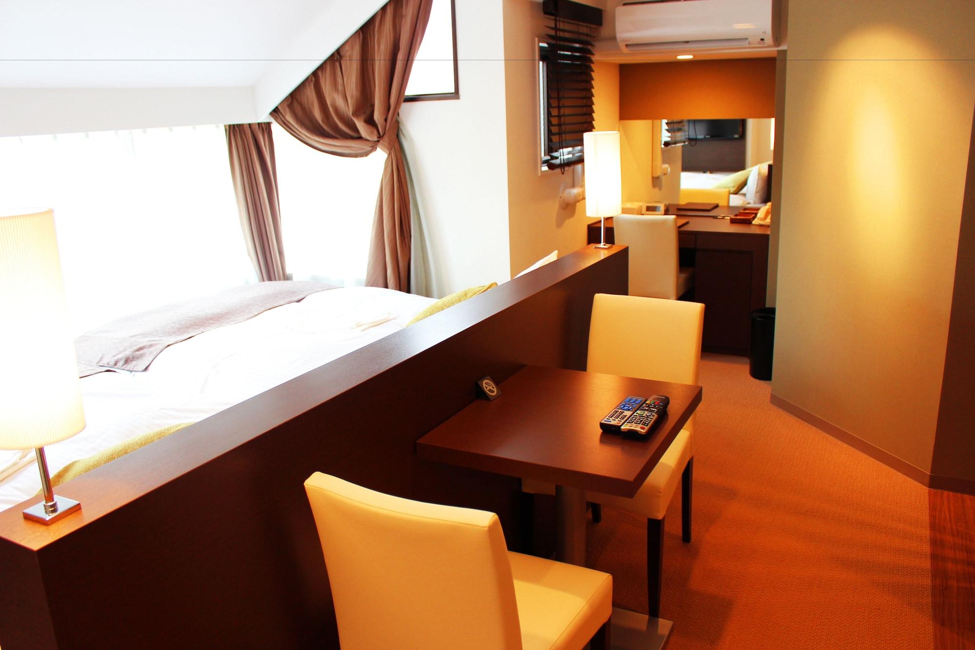 Hotel Mystays Iidabashi Токио Экстерьер фото