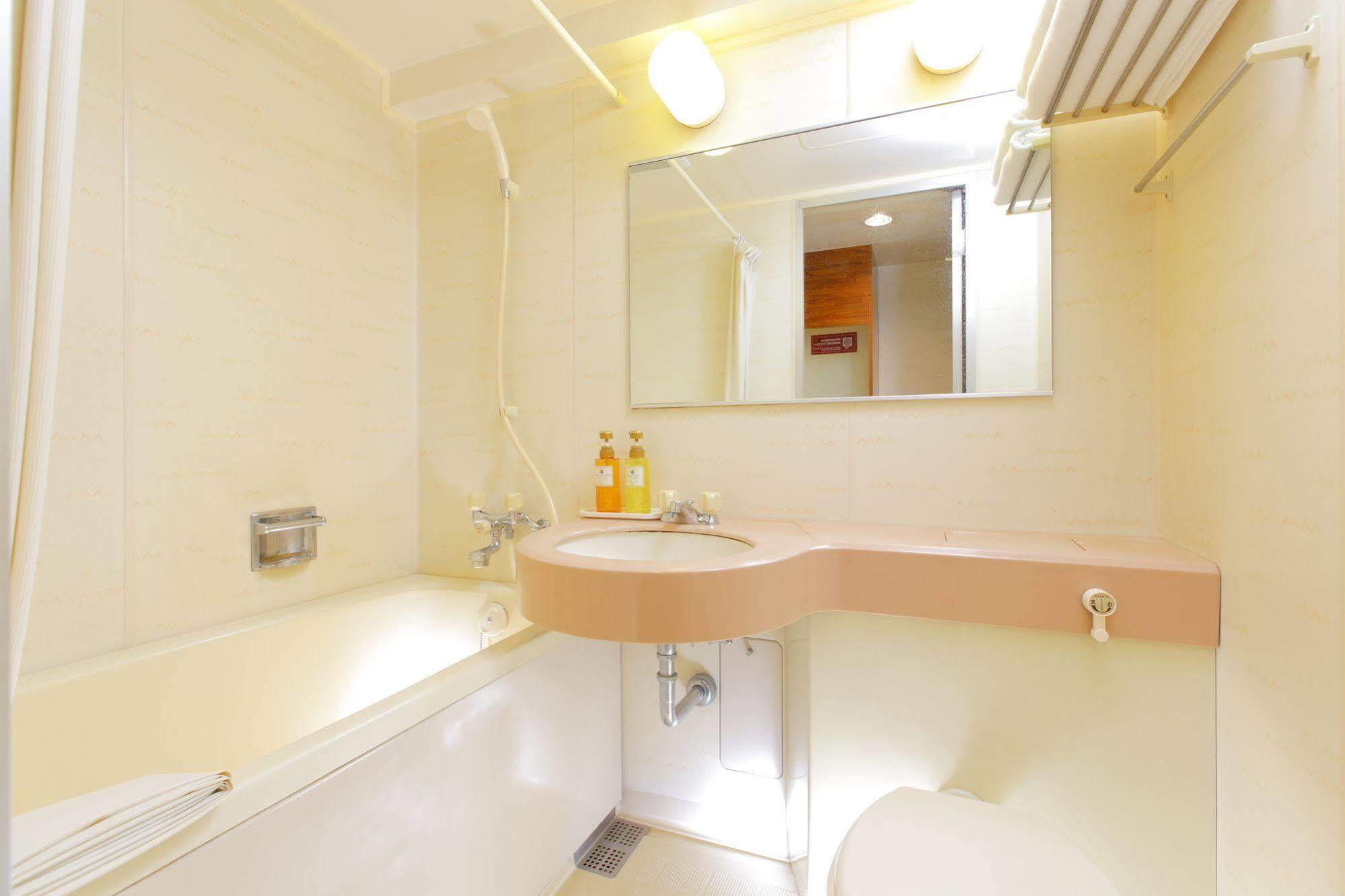 Hotel Mystays Iidabashi Токио Экстерьер фото